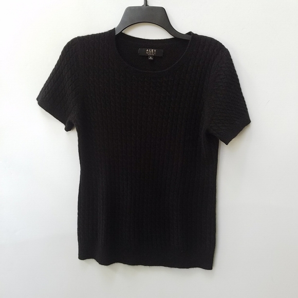 100% Cashmere ALEX MARIE Short Sleeve Size M - EUC - Picture 2 of 7
